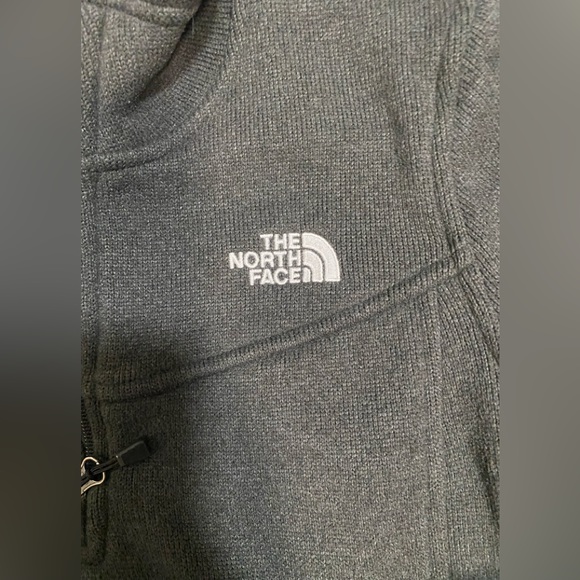 The North Face sweater - Picture 4 of 6